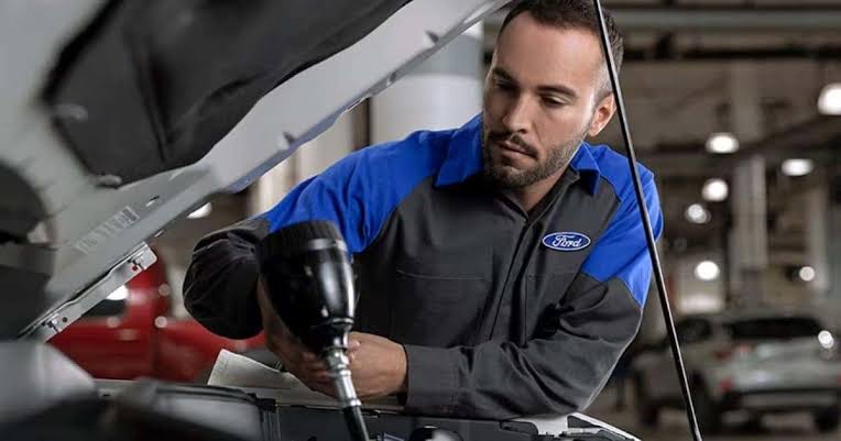 How Does Ford Vehicle Service Support Better Performance for High-Mileage Daily Drivers?