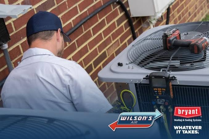 How Does an HVAC Contractor Support Better System Performance During Seasonal Weather Changes?